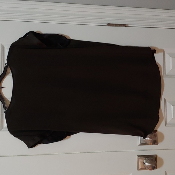 Express Blouse - Picture 2 of 4